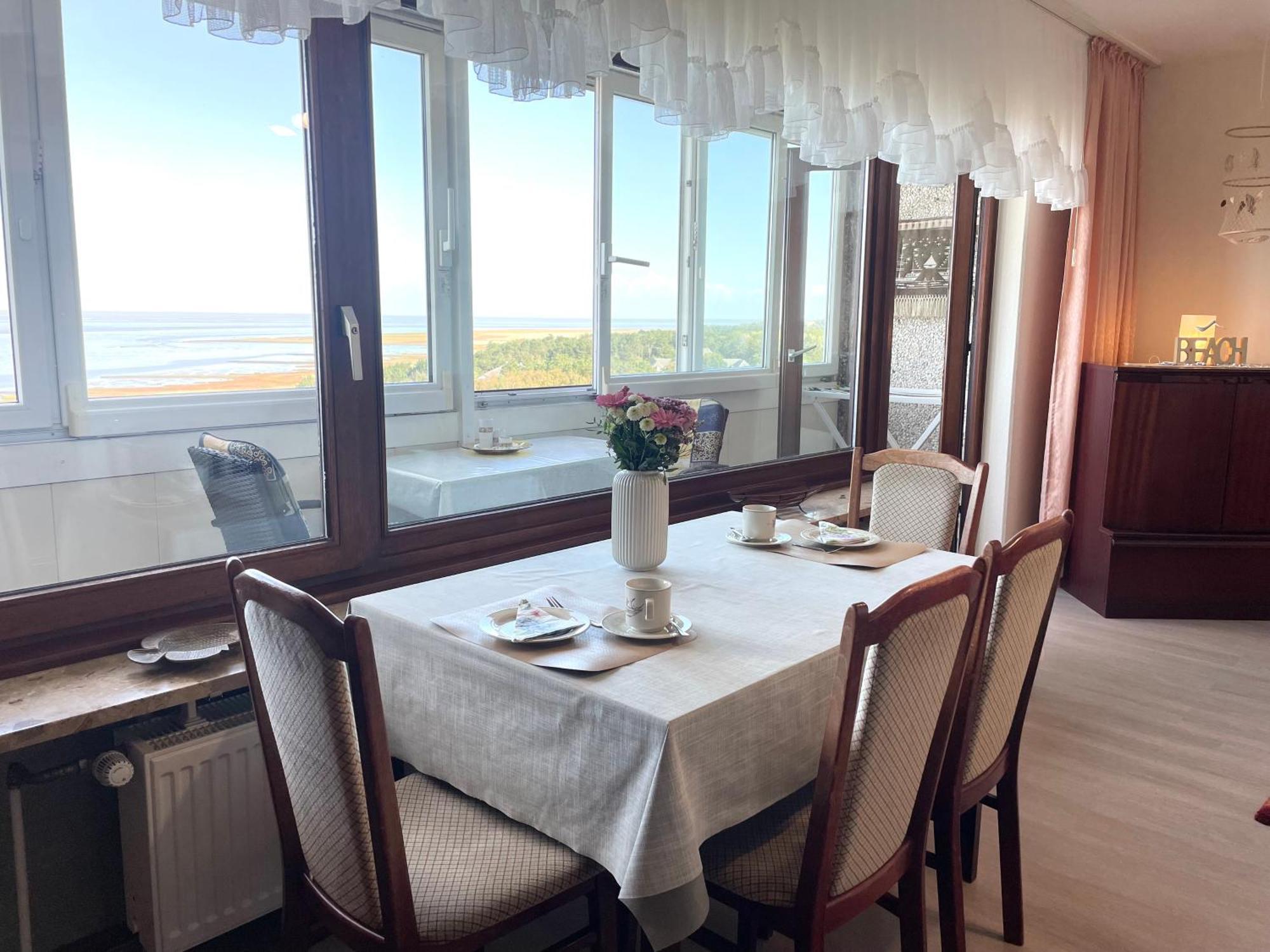Apartment Strandhochhaus J12 Cuxhaven