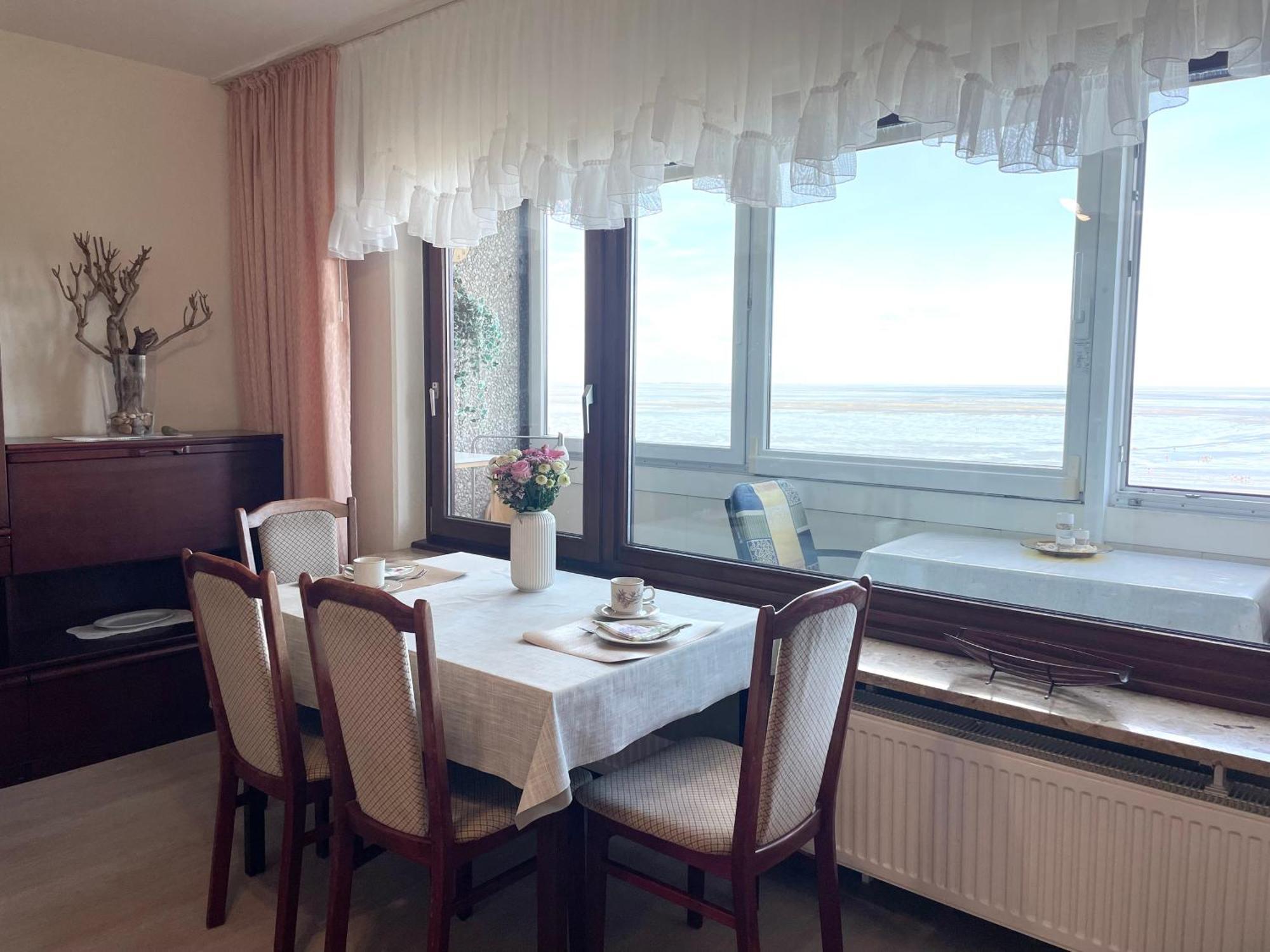Strandhochhaus J12 * Cuxhaven